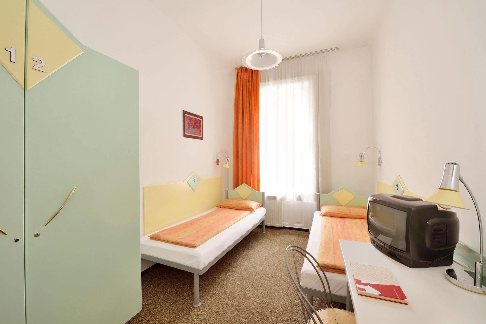 Mp Hostel Budapest Exterior photo